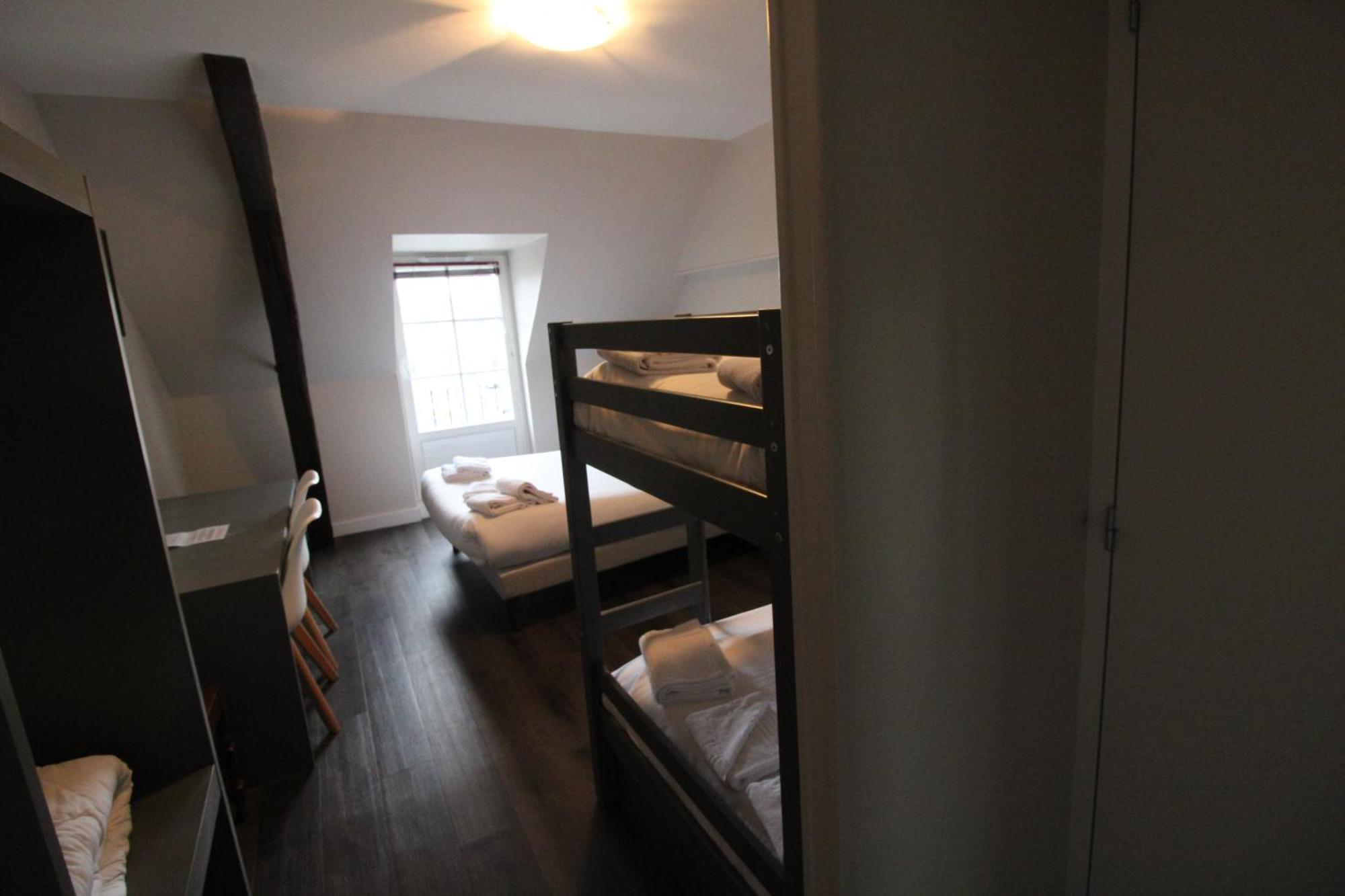Hotel Casabianca Мулен Екстер'єр фото