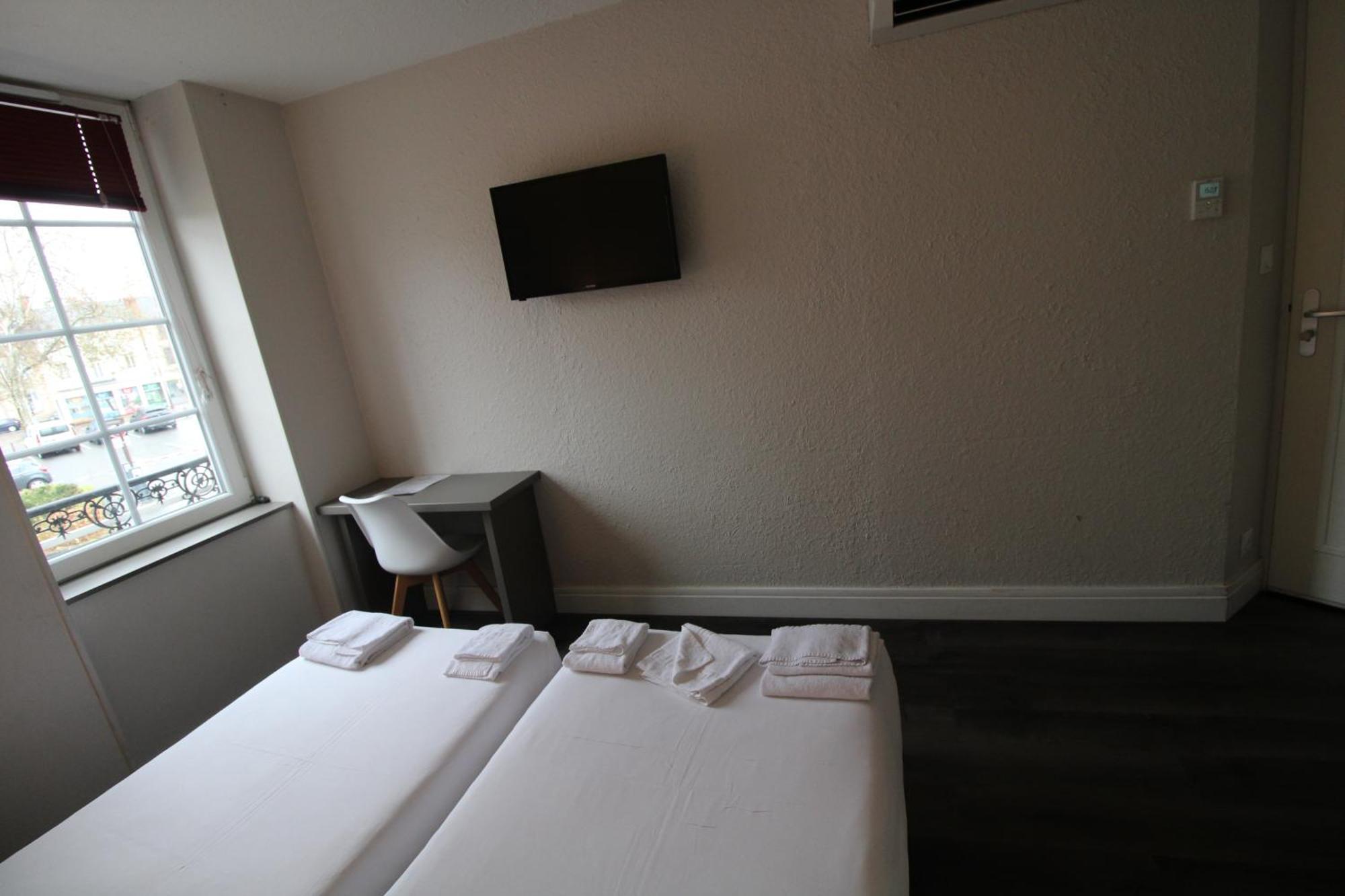 Hotel Casabianca Мулен Екстер'єр фото