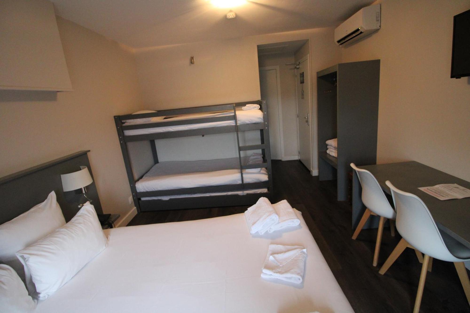 Hotel Casabianca Мулен Екстер'єр фото